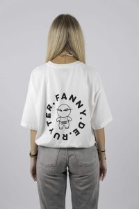 Fanny's World_T-shirt_Women_Men_Unisex_Back